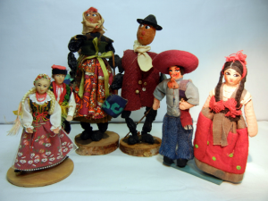 Prune Dolls | Doll Vogue